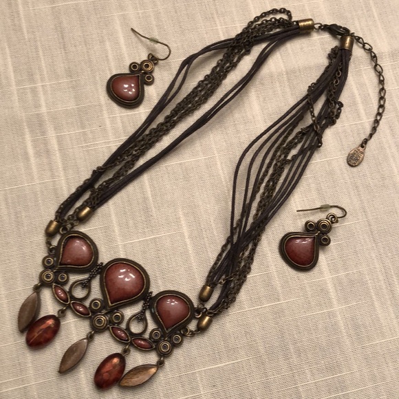 VINTAGE BIJOUX TERNER NECKLACE & EARRINGS NICKEL LEAD & CADMIUM FREE - #541 - Picture 1 of 15